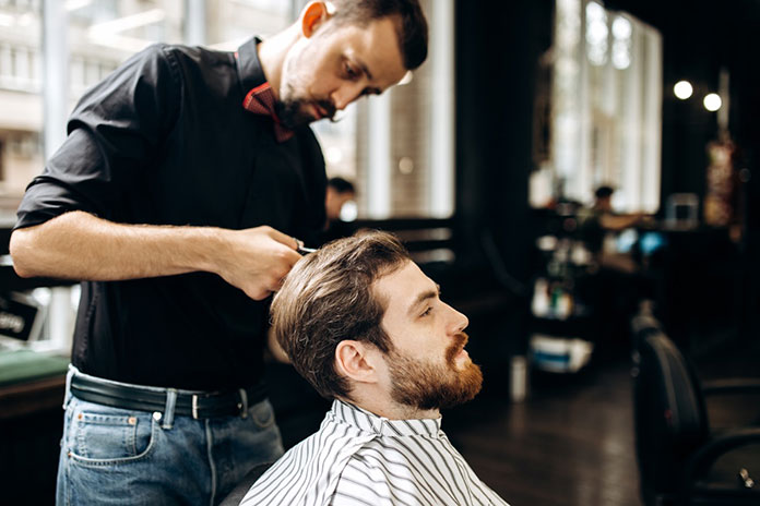 Profesjonalne meble i wyposażenie salonu fryzjerskiego