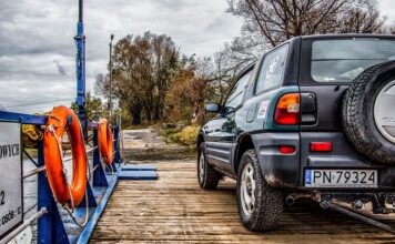 Ile osób można przewozić melexem? Ile osób można przewozić melexem?