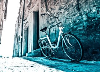 Jak długi powinien być t shirt?